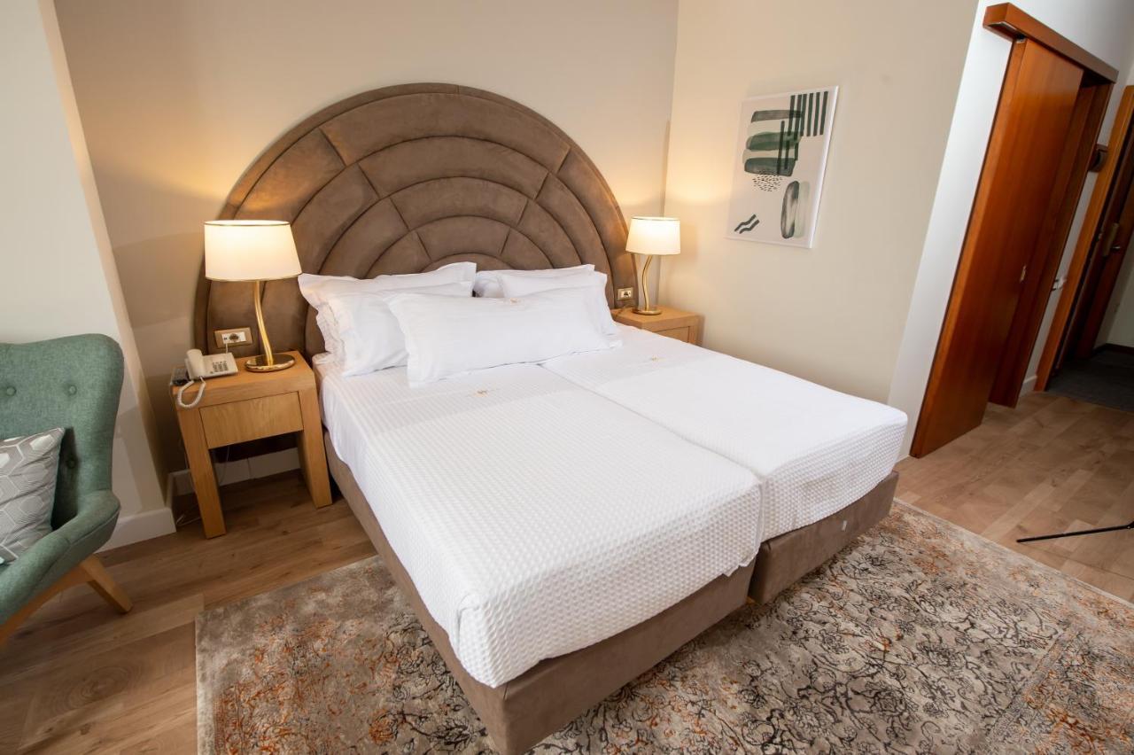 My Way Hotel & Events Patras Esterno foto