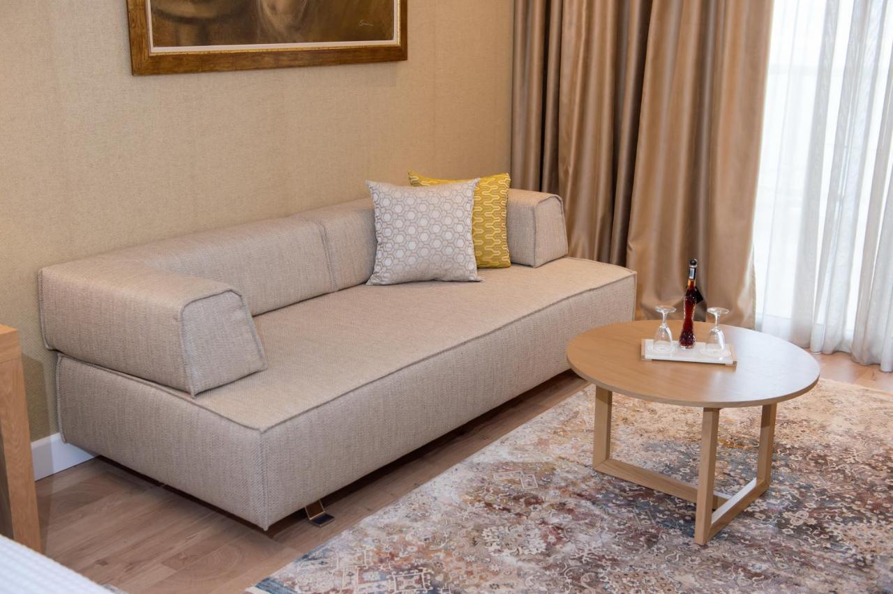 My Way Hotel & Events Patras Esterno foto