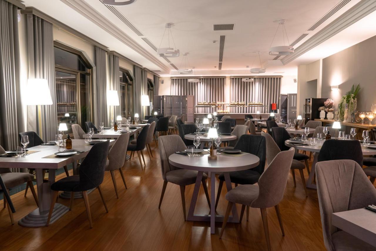 My Way Hotel & Events Patras Esterno foto