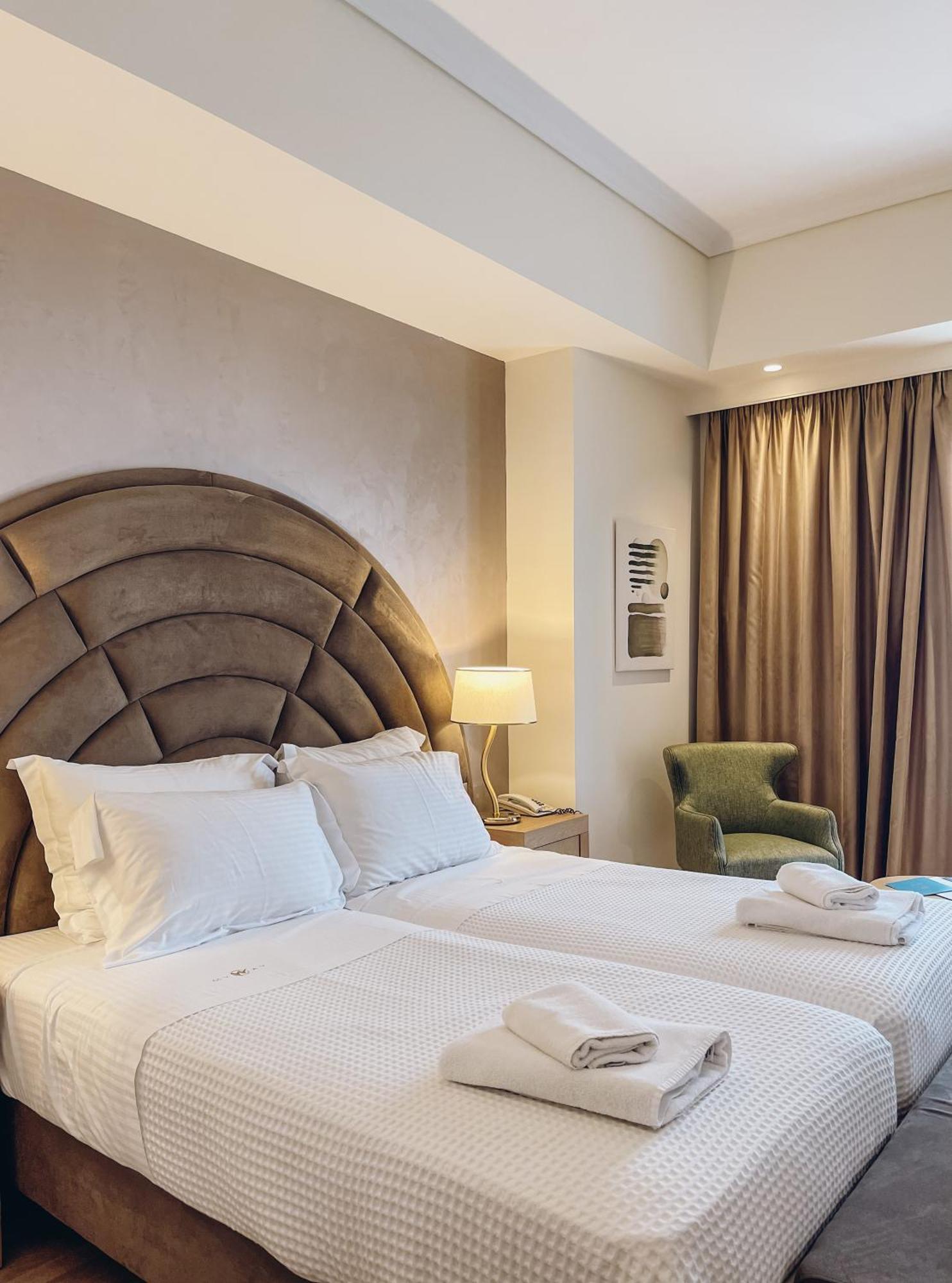 My Way Hotel & Events Patras Esterno foto